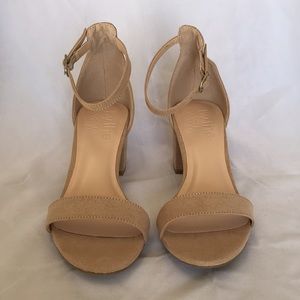 superdown nude sandals